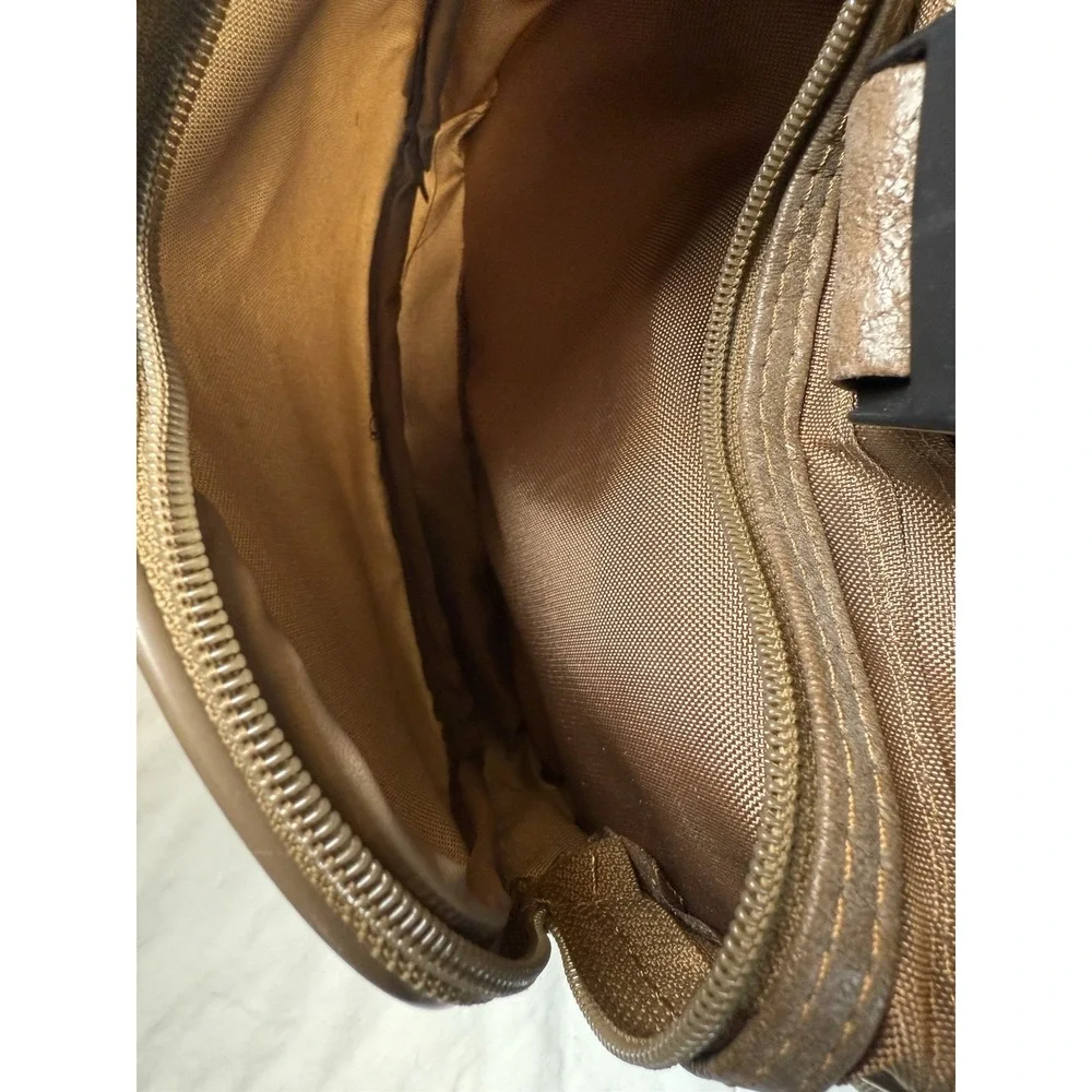 Verdi Brown Nylon Duffel Carry On Travel Bag w/ Shoulder Strap &‎ Duffle Bag (2)